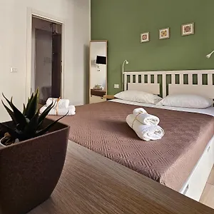 https://teatro-del-sole-appartament.sicilyhotelsitaly.net